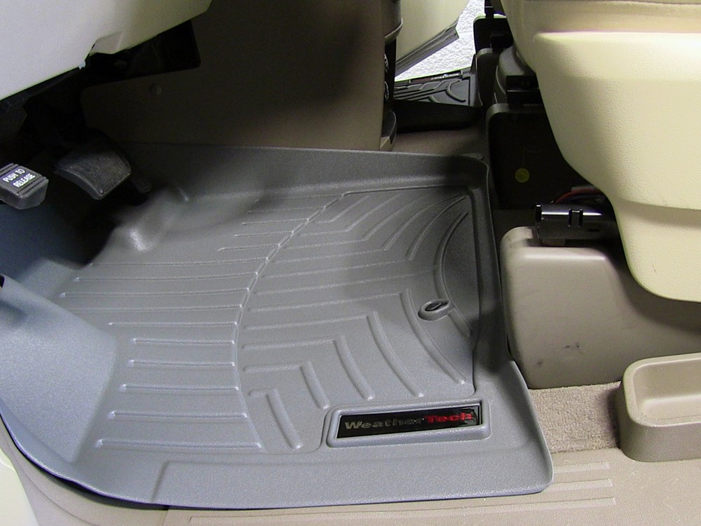 2010 chrysler town and country floor mats weathertech 2010 chrysler town and country floor mats weathertech